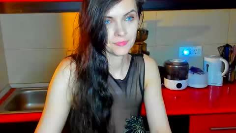 sexqueen1111 online show from February 21, 1:34 pm