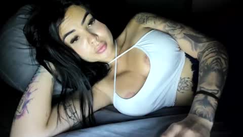 SARA    online show from December 24, 11:06 am