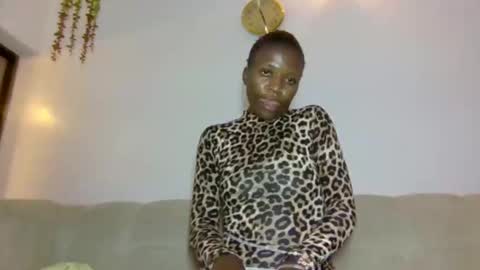 sexxi_pearl online show from May 19, 8:27 pm