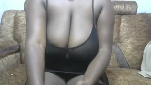 sexxy_breedyy online show from February 5, 10:02 pm