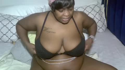 sexxy_brii online show from July 1, 7:02 pm