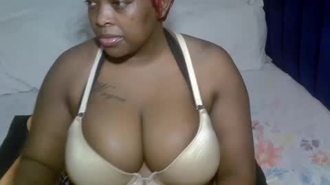 sexxy_brii online show from May 28, 11:30 am