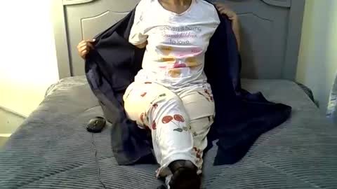 sexxywin online show from April 17, 2:24 am