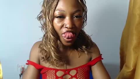 sexy_bluey247 online show from May 3, 2:59 am