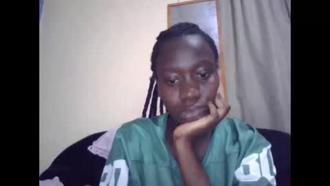 sexy_butty01 online show from March 6, 11:11 pm