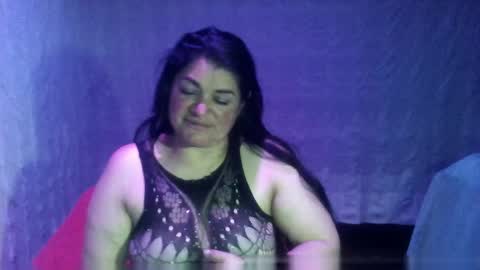 Camy Yamy online show from April 18, 4:15 am