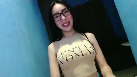 sexy_emily92 online show from February 8, 10:01 pm