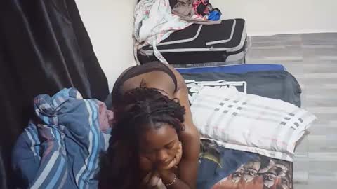 sexy_june20 online show from April 9, 4:15 am