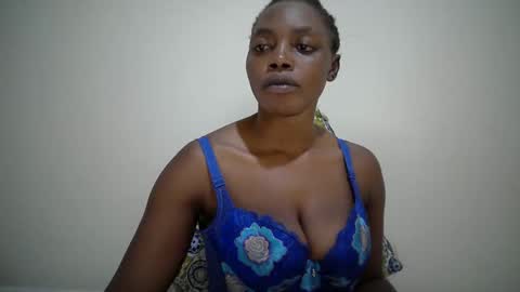 sexy_muna2 online show from February 26, 8:30 pm