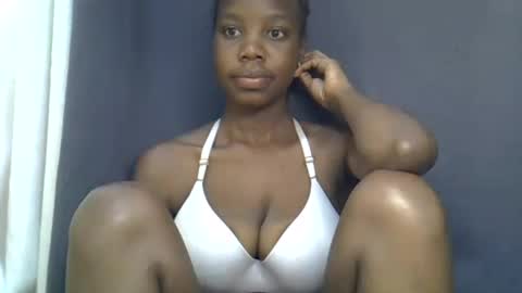 sexy_peach4 online show from July 8, 11:23 am