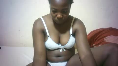 sexy_sandrah online show from November 27, 7:00 am