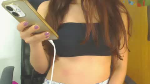 venus online show from June 20, 4:05 am
