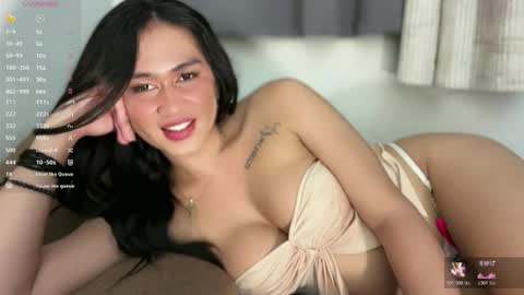 gigi online show from March 26, 2:36 am