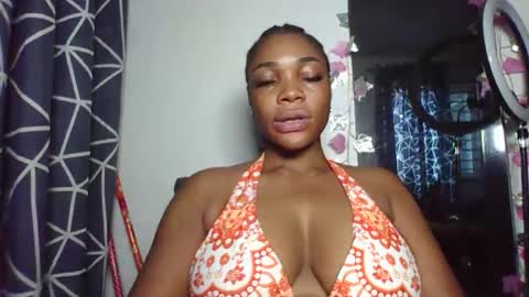 malia online show from May 27, 11:51 am