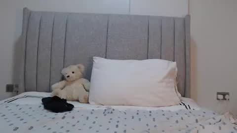 sexymonalisa1 online show from April 8, 6:48 am