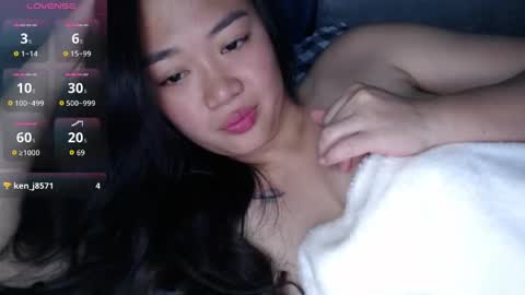 sexypenguin13 online show from June 4, 7:02 am