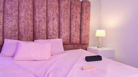 shadowlune online show from February 5, 8:34 pm