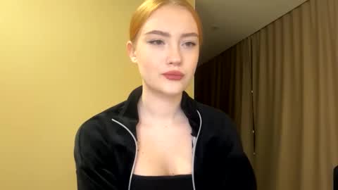 shadowmystique online show from February 21, 5:42 pm