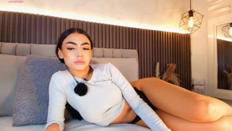 SHANON online show from January 8, 7:29 pm