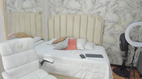 Shantal online show from February 7, 11:36 am