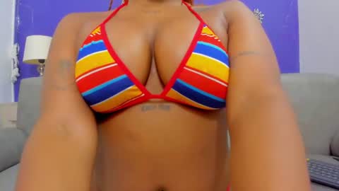 Shantal online show from June 11, 3:31 pm