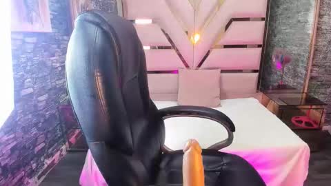 Shara Oz online show from April 11, 3:23 am