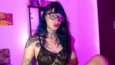 sharaross1 online show from October 21, 5:00 am