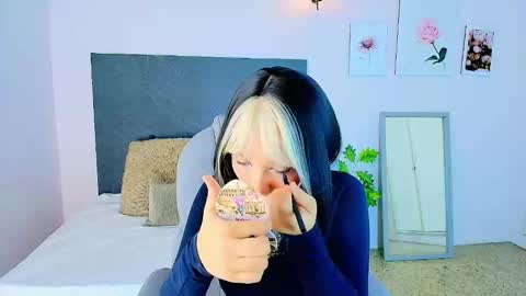 sharon_rosse__ online show from October 14, 12:30 pm