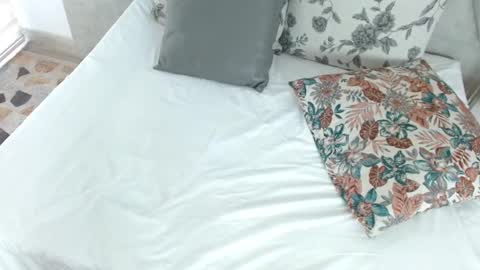 sharon_rosse__ online show from March 5, 12:33 pm