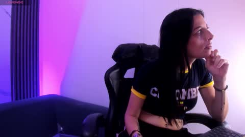 Shauna online show from February 3, 4:43 am