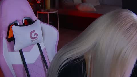 shayblonde online show from January 5, 9:36 pm