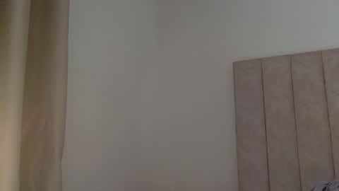 Shayla online show from November 18, 4:41 pm