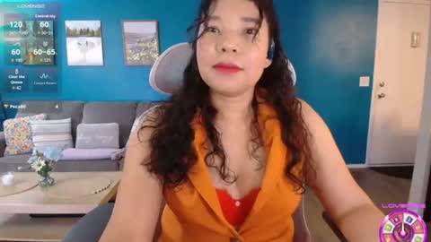 sheilyn_smith online show from June 11, 6:32 am