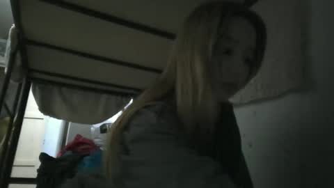 SherrylShaw online show from January 8, 7:51 pm