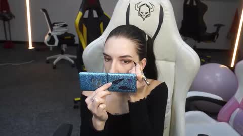 Sheryl online show from October 4, 10:32 am