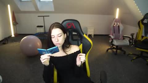 Sheryl online show from October 10, 10:20 am