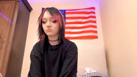 Luna online show from February 3, 8:34 pm