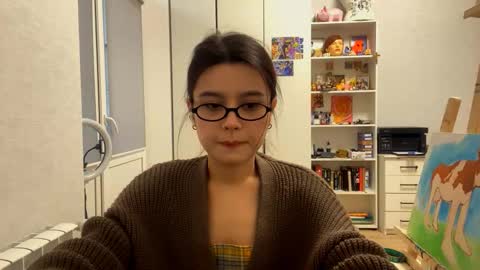 Marie online show from February 12, 1:13 pm