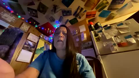 shorty920505 online show from September 18, 1:48 am