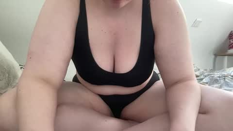 shybaby909 online show from March 15, 11:01 am