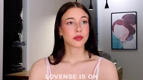 Eva  online show from February 11, 11:12 am