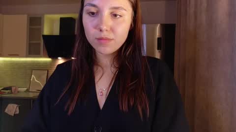 You fav Miss Si online show from October 7, 3:27 pm