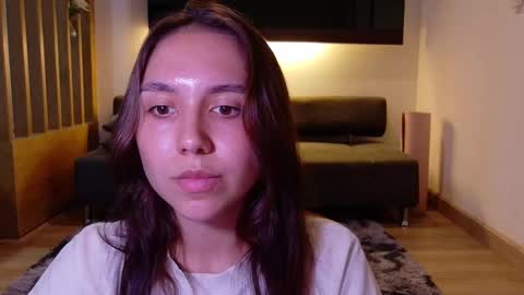 You fav Miss Si online show from October 25, 8:22 am