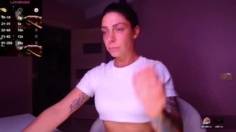 Simona online show from September 10, 6:30 pm