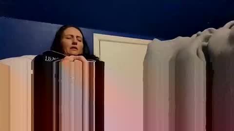 sinnyloohoo online show from December 15, 7:41 pm