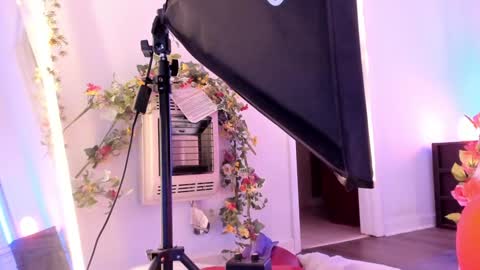 Syryn online show from March 4, 1:12 am