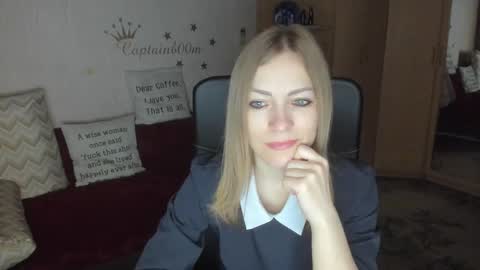 sirenasilk online show from November 2, 3:21 am