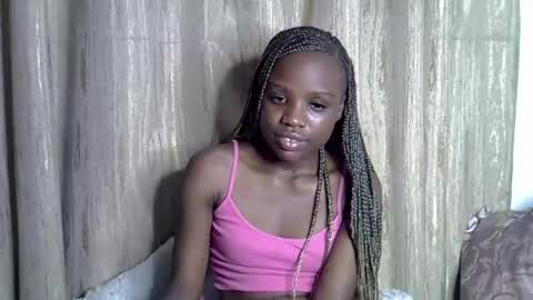 shannie online show from November 22, 1:52 am