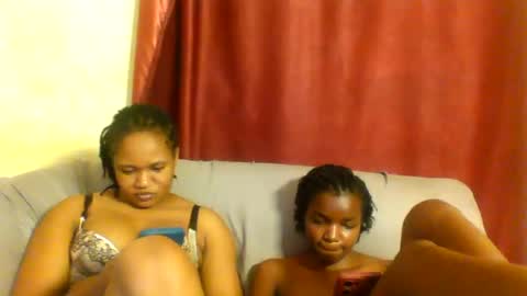 sleek_ass online show from February 28, 10:06 pm