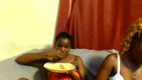 sleek_ass online show from March 8, 5:09 pm